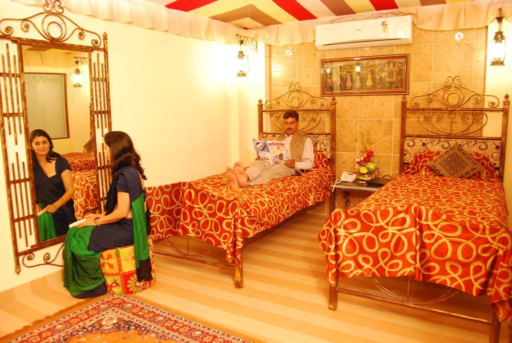 Heritage Village 5*