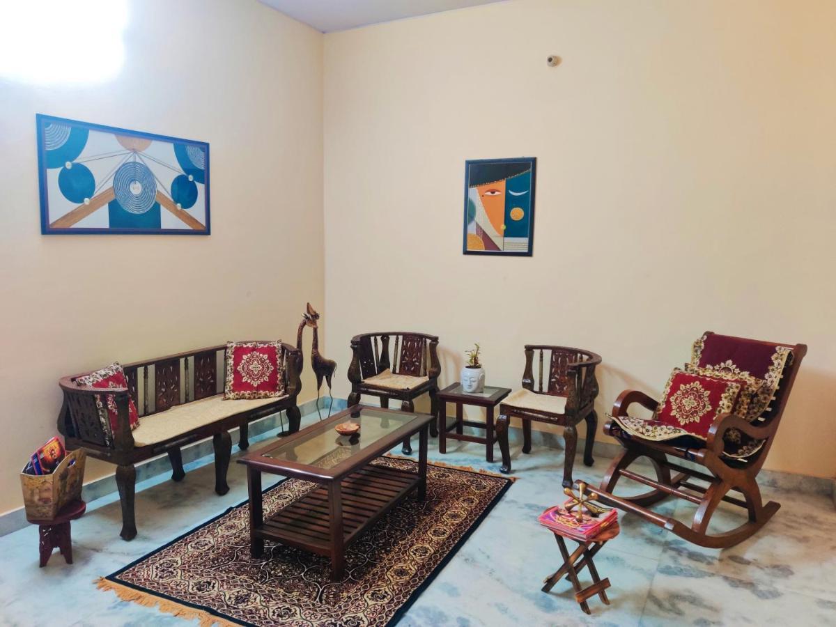 Apartment Luxurious 3bhk Urban Retreat