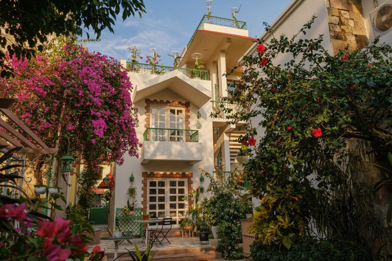 Bed & Breakfast Shree Nikunj - A Luxury Boutique In Jaipur