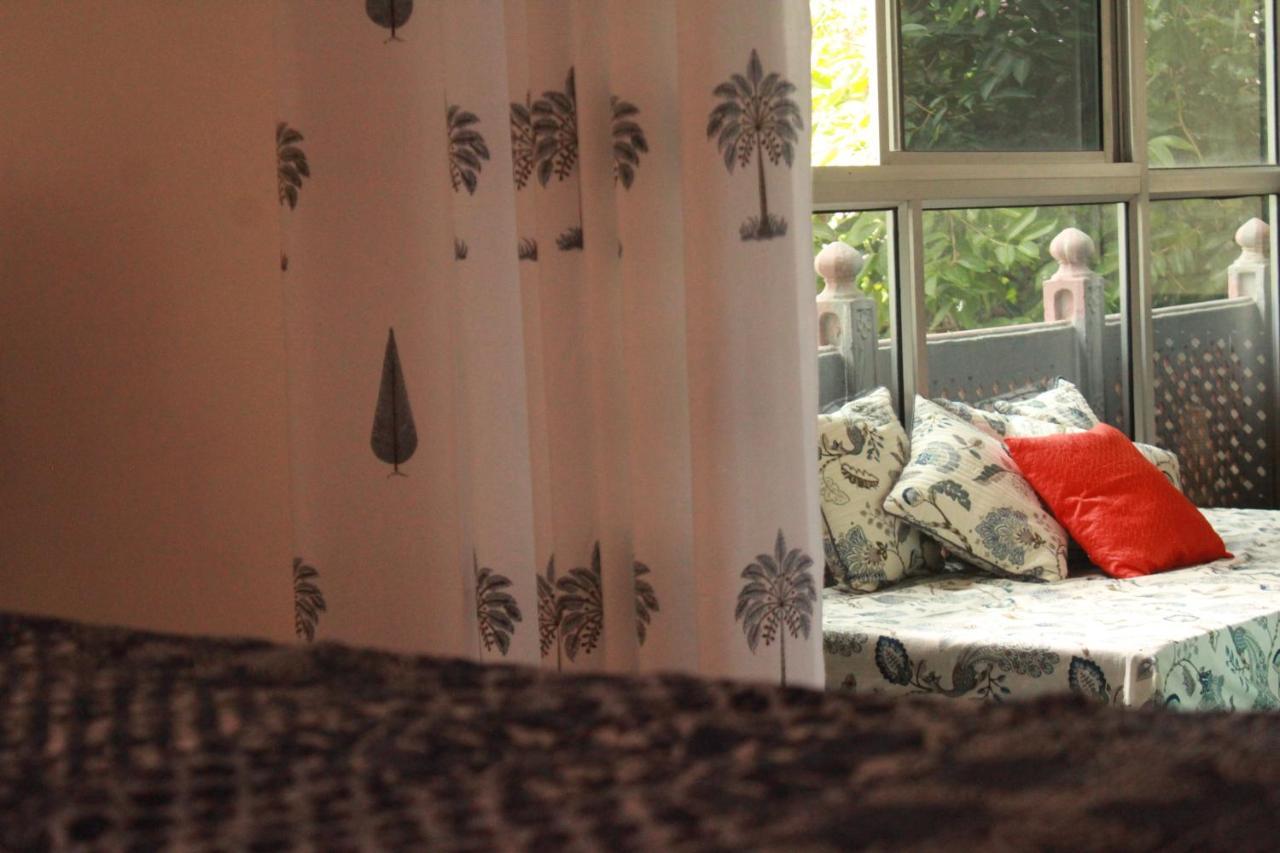 Homestay Ferozi House *