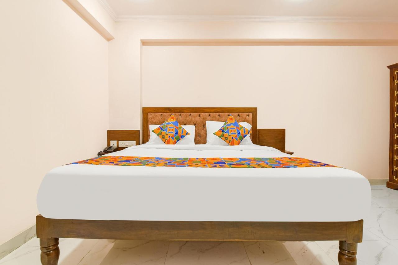 Hotel Fabhotel Jbs Heritage 3*