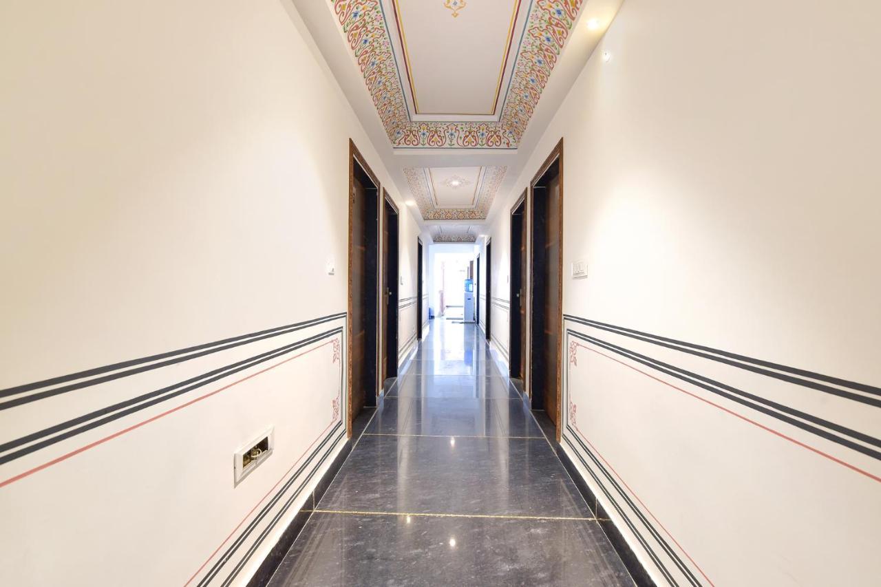 Fabhotel Jbs Heritage