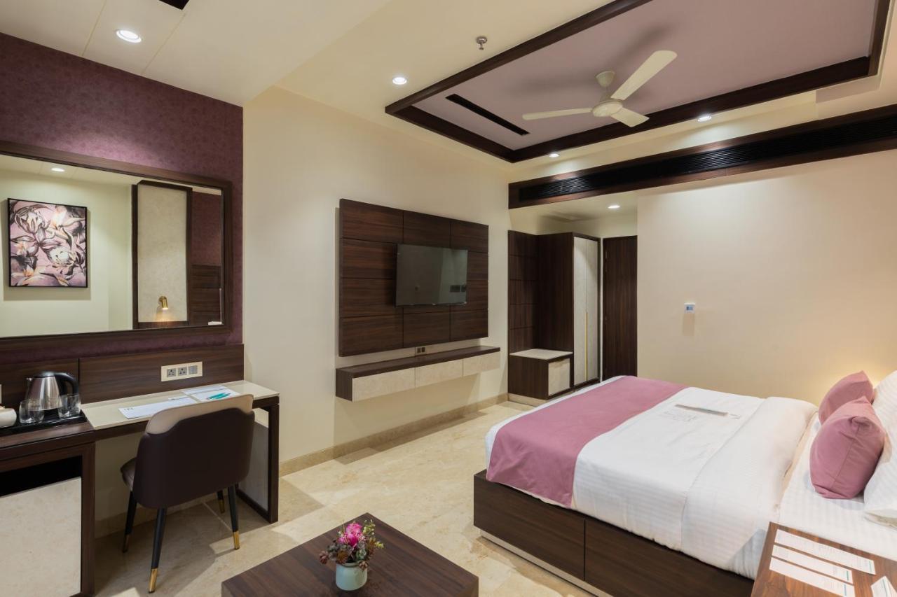 Hotel Royal Rawal - Luxury Boutique