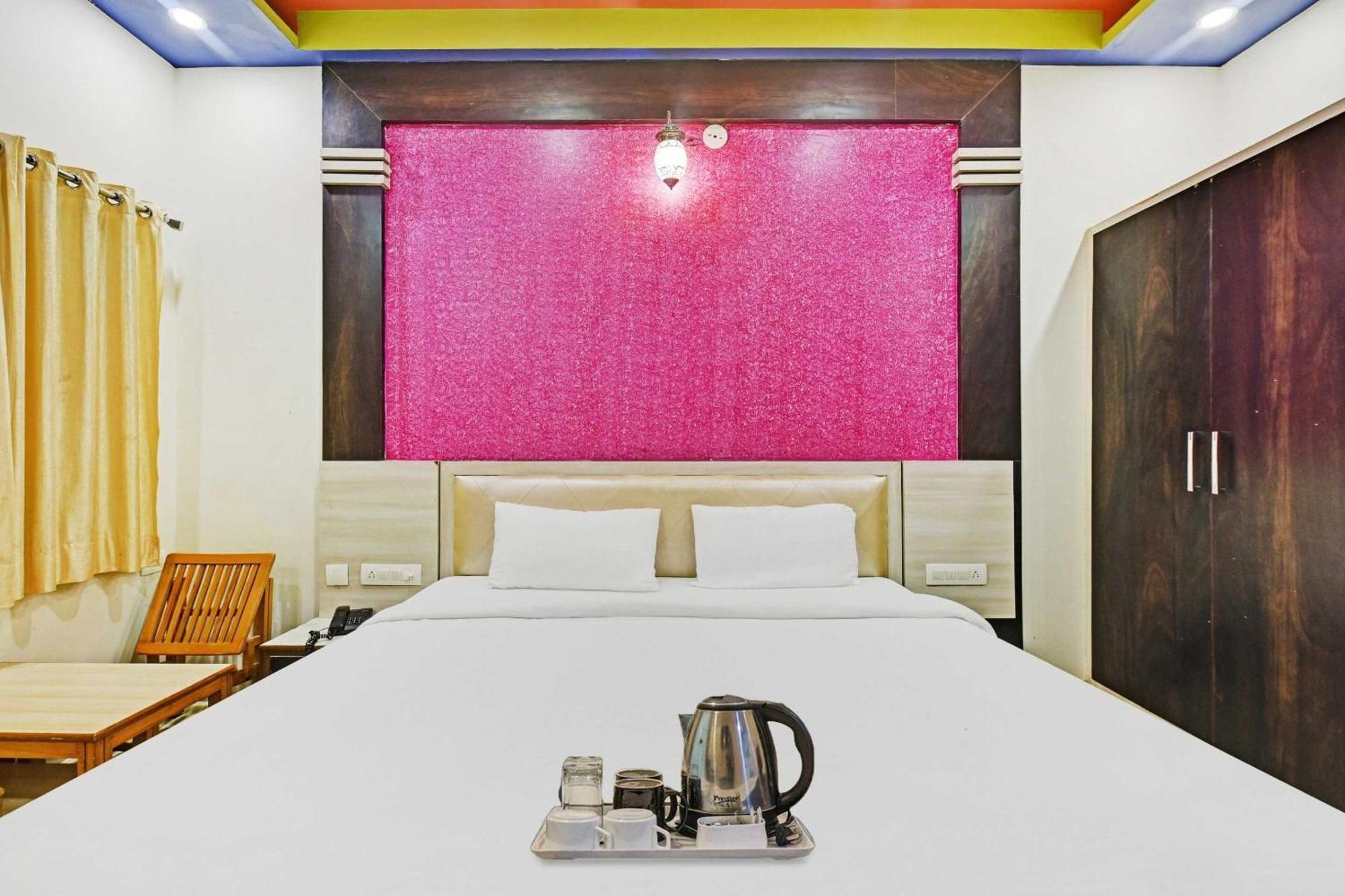 Collection O Airport View Hotel Jaipur