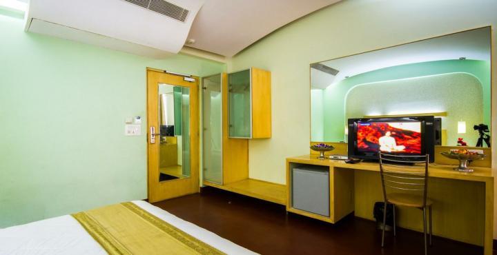 Blue Heaven Hotel 3*