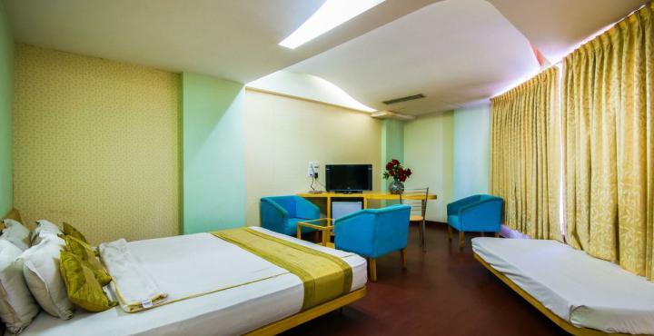 Blue Heaven Hotel 3*