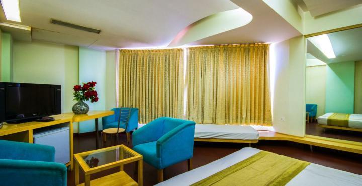 Hotel Blue Heaven