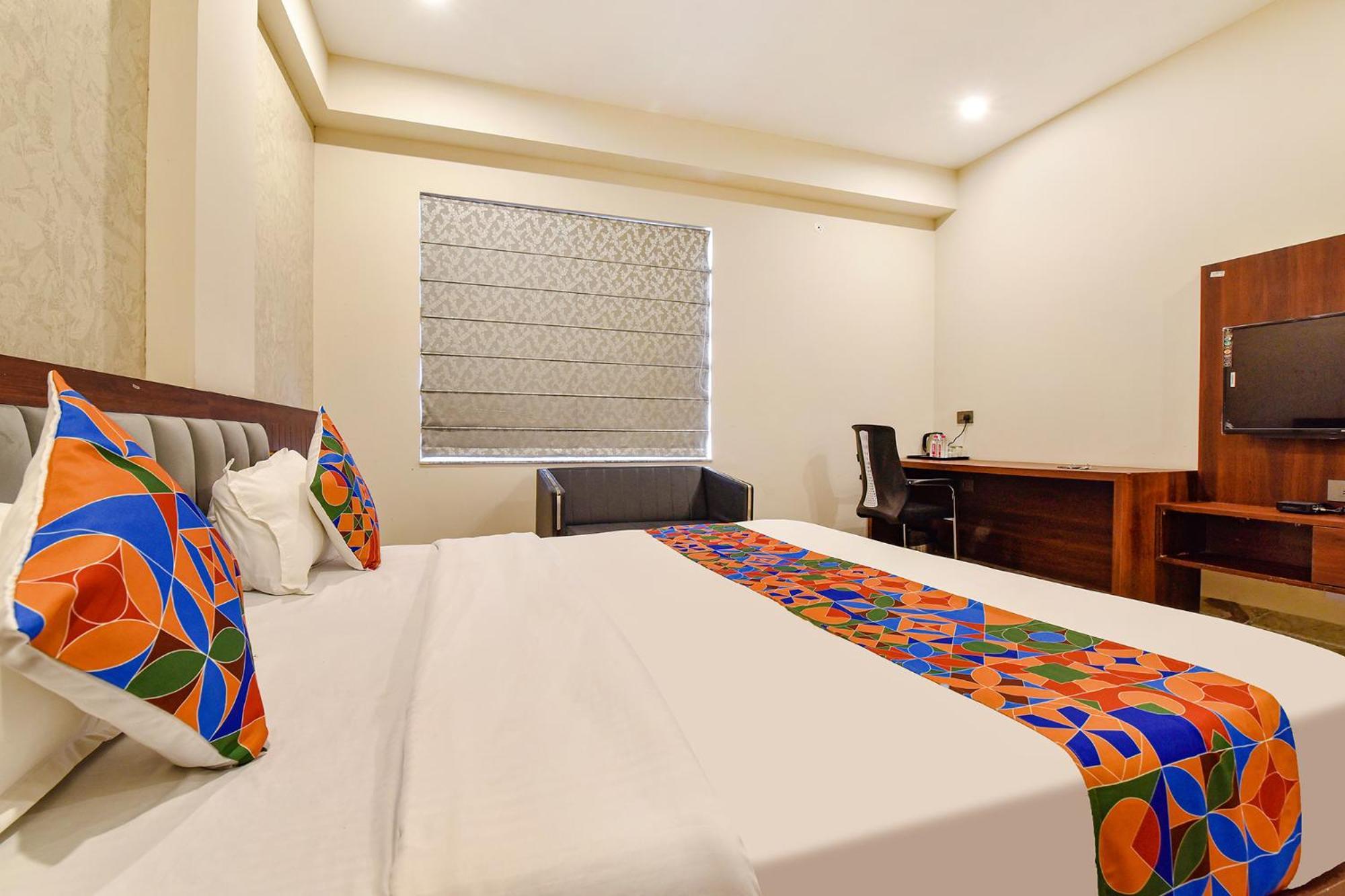 Hotel Fabhotel Pravaasam Residency Jaipur