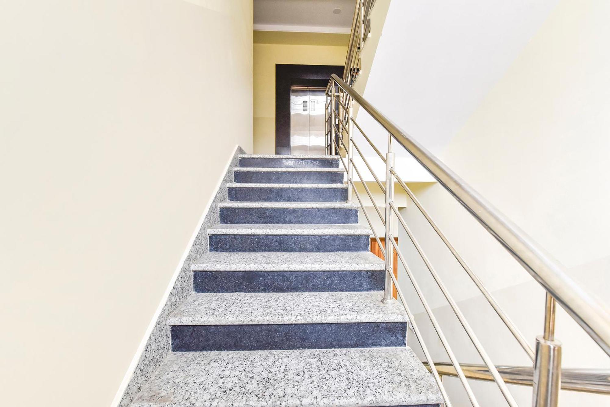 Oyo 82116 24a 7 Living 3* Jaipur