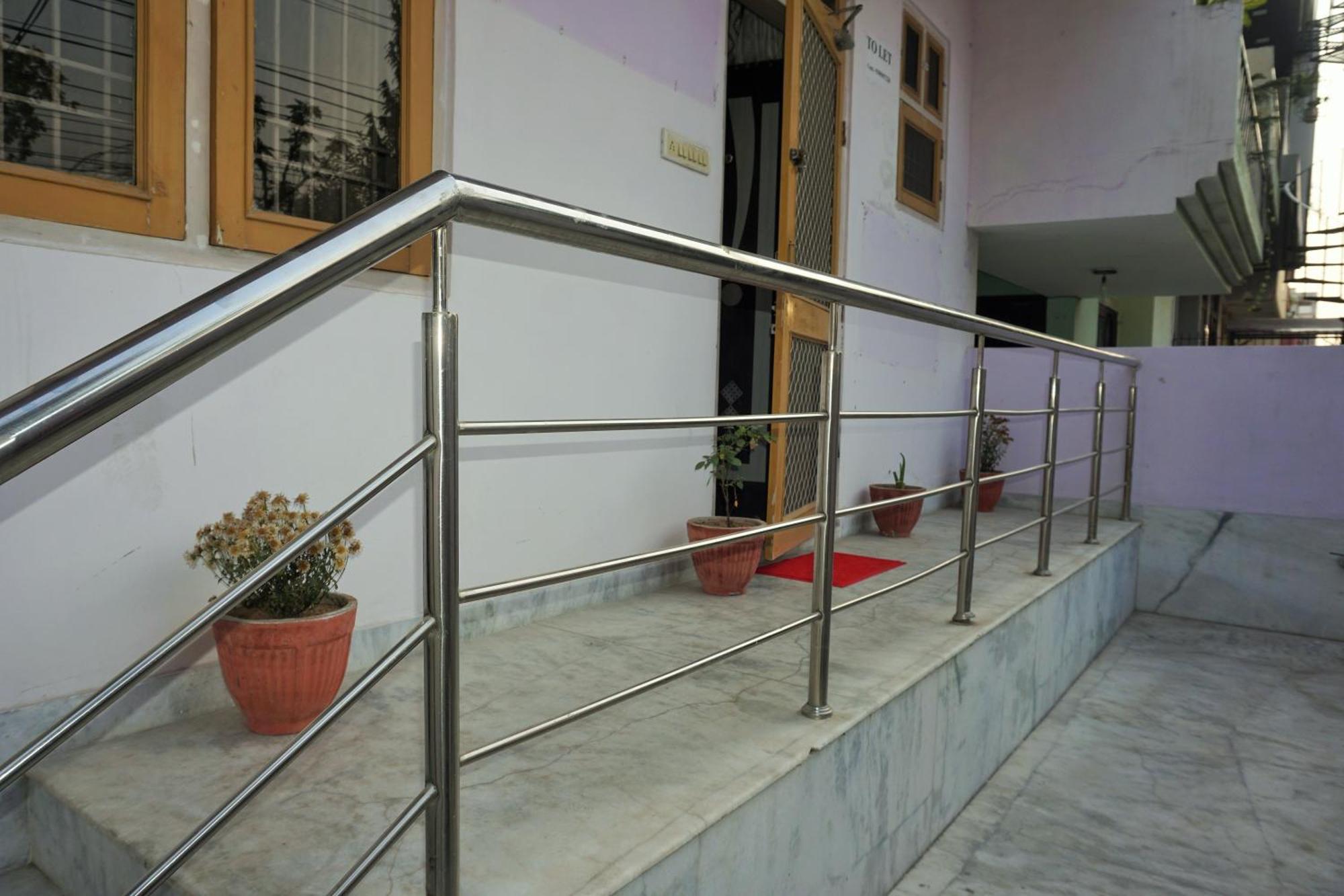 Luxurious 3 Bhk Independent Cozy Corner Jaipur