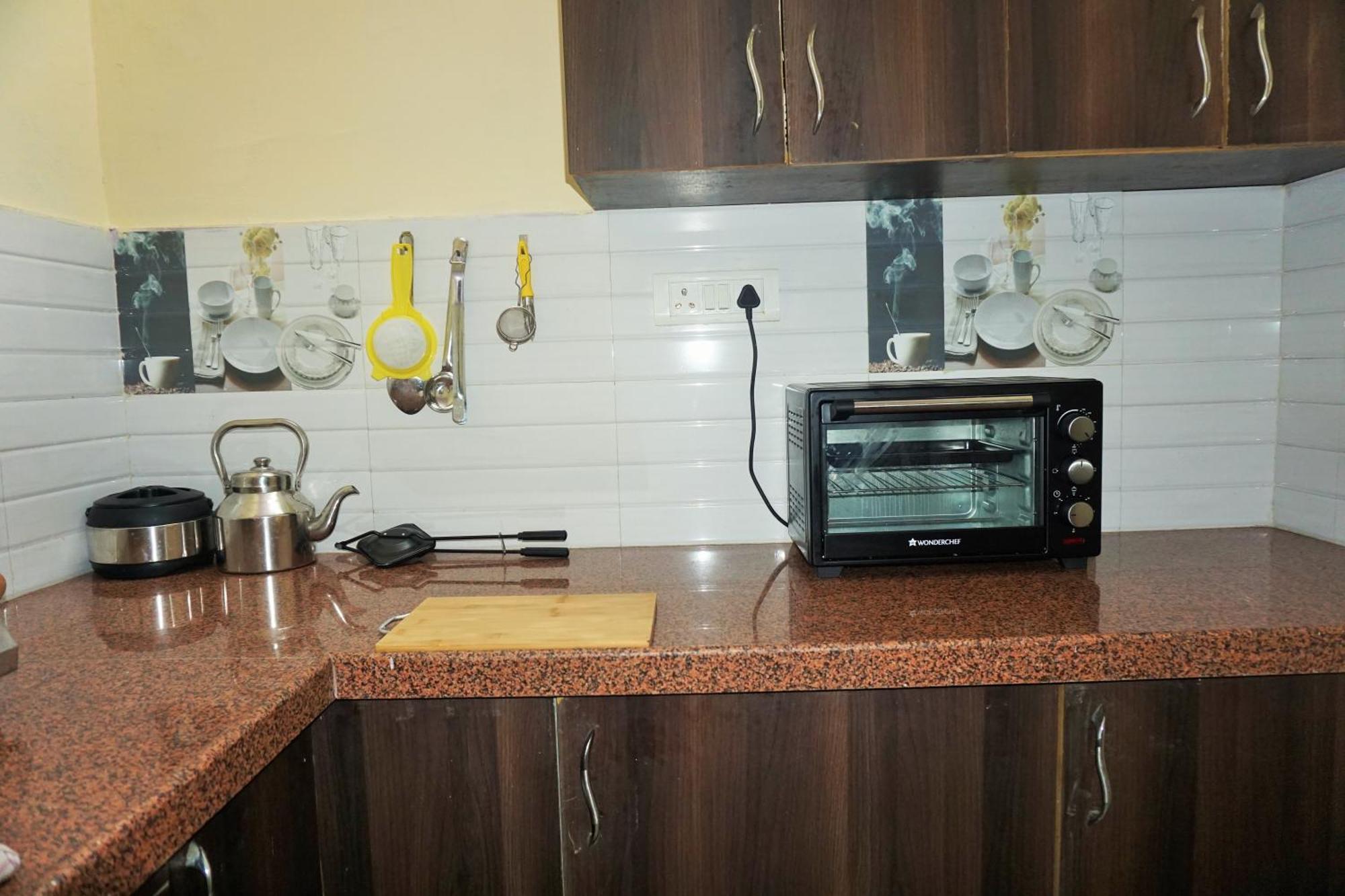 Luxurious 3 Bhk Independent Cozy Corner Apartment Jaipur