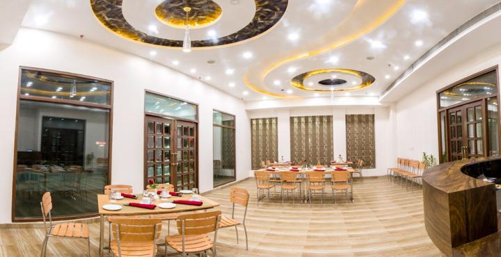 Hotel Yash Regency 3*