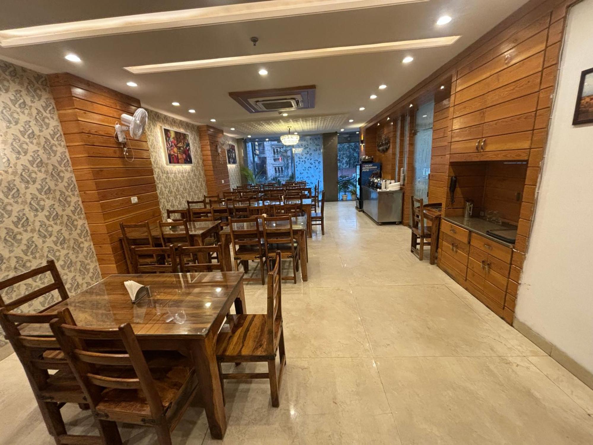 Hotel Life Jaipur