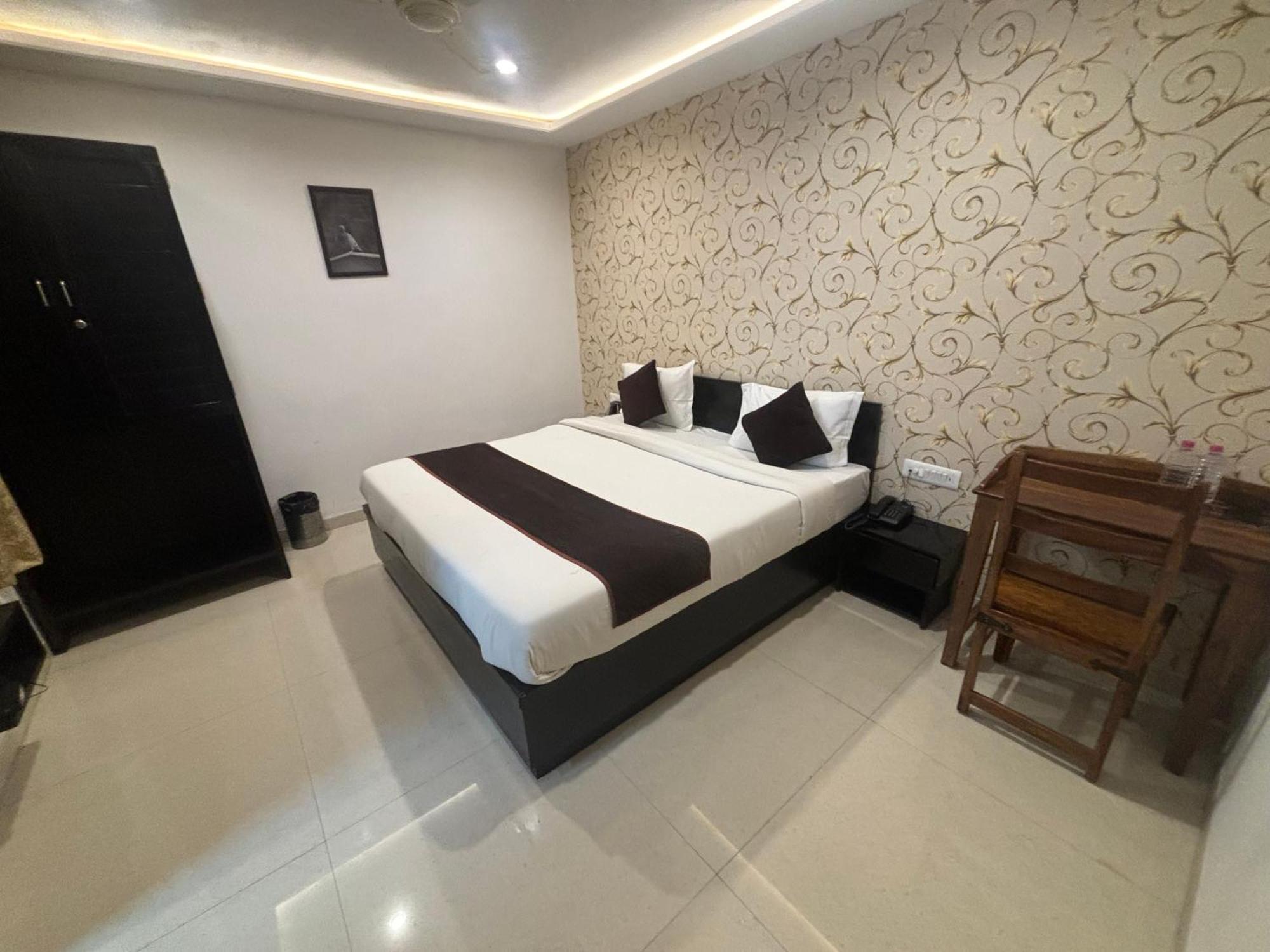 Hotel Life Jaipur