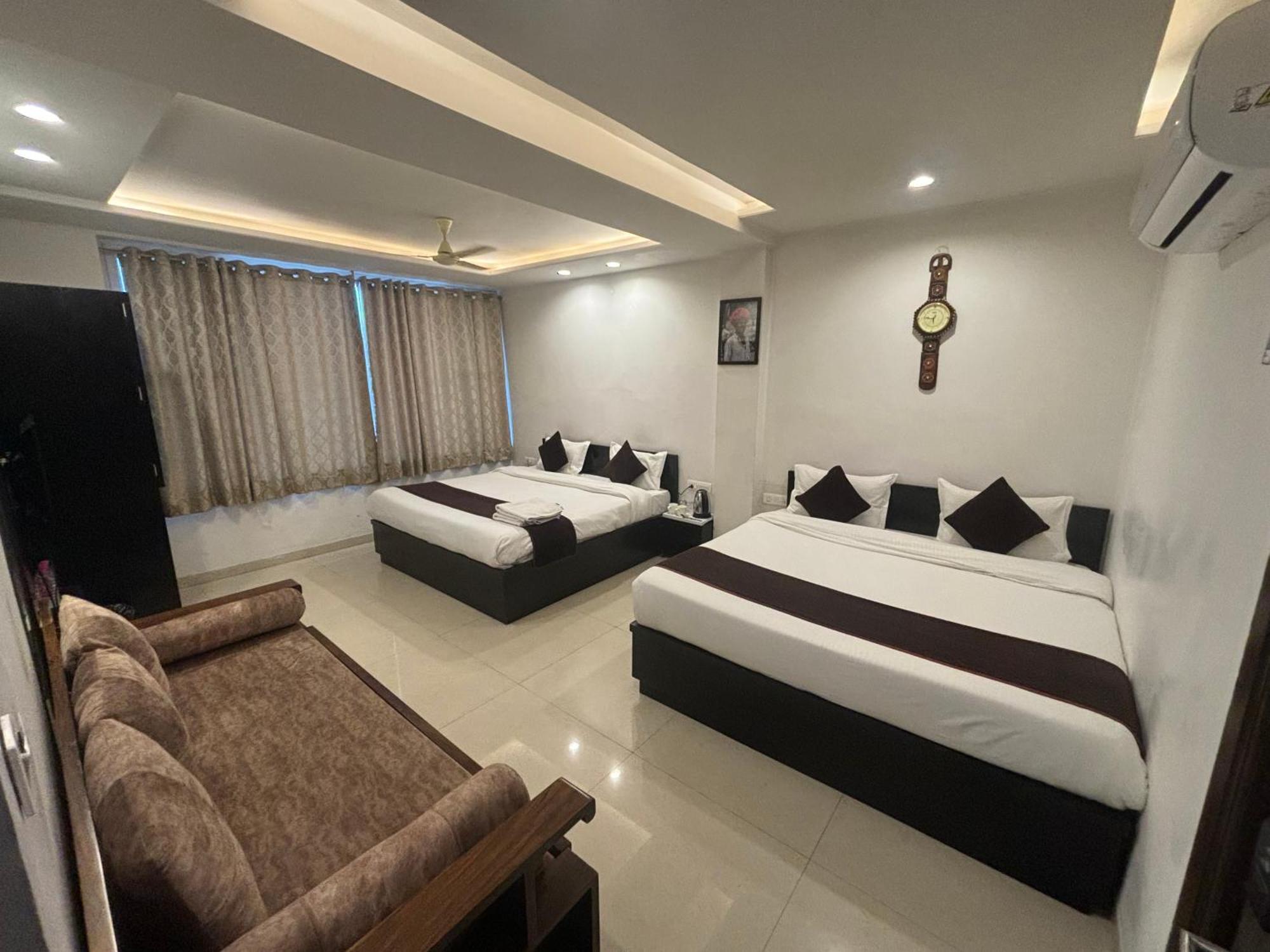 Life Hotel Jaipur