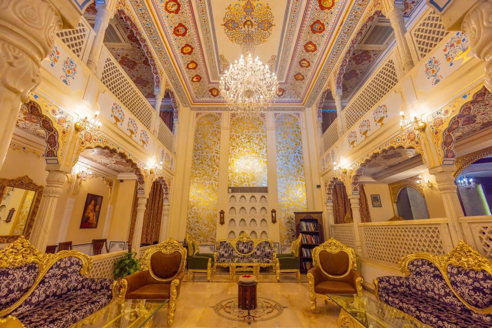 Hotel Welcomheritage Traditional Haveli 4*