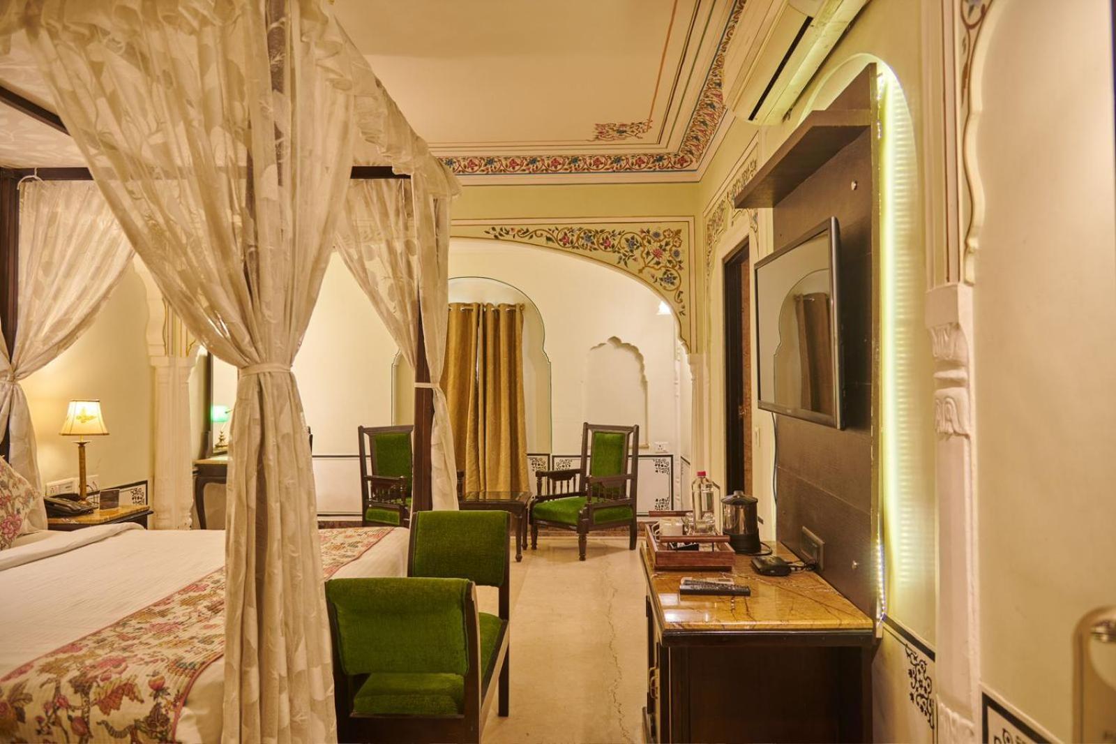 Hotel Welcomheritage Traditional Haveli Jaipur