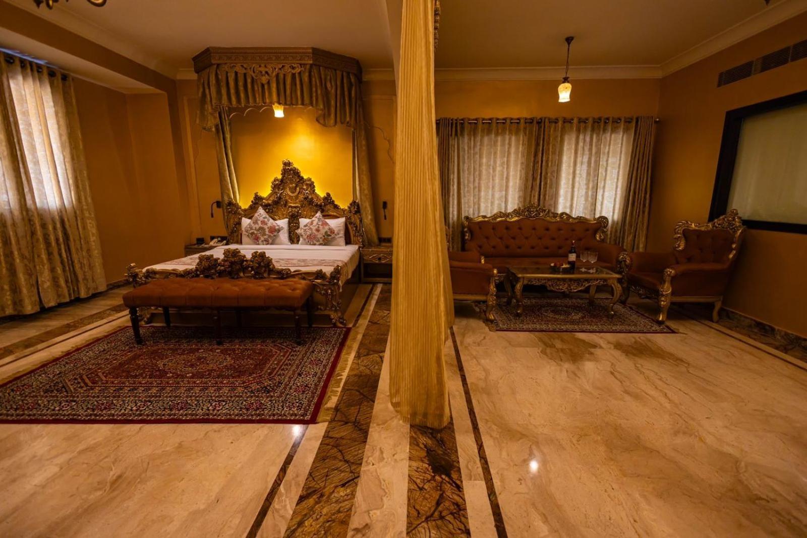 Welcomheritage Traditional Haveli Jaipur