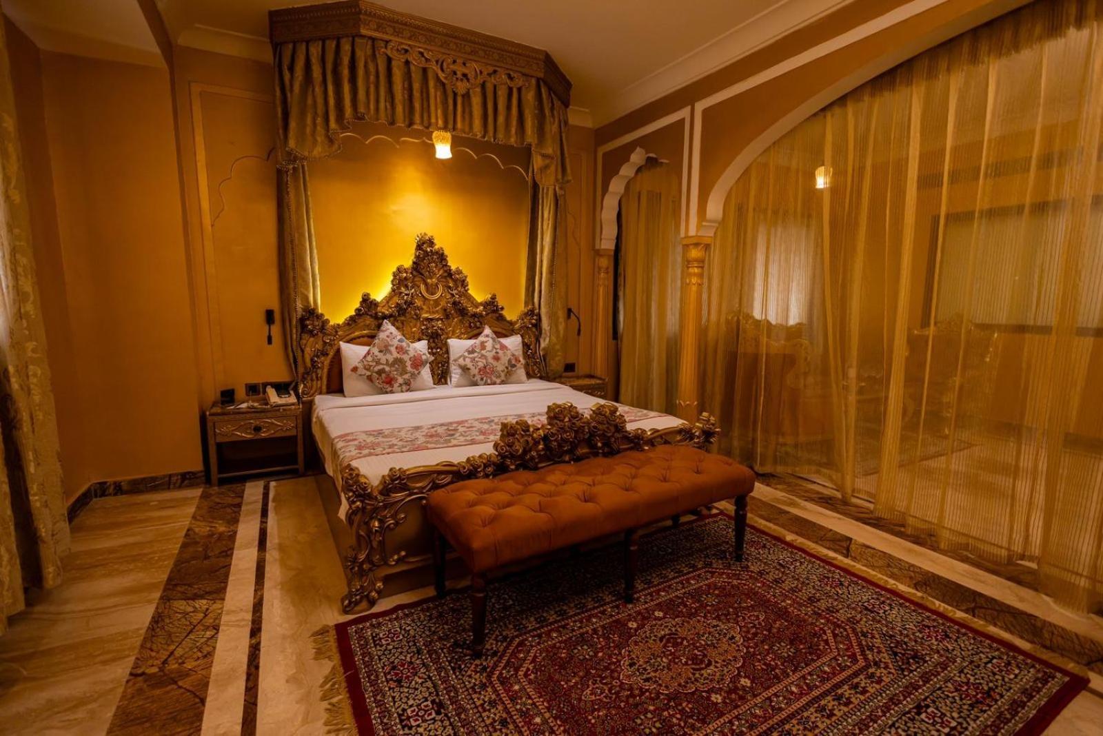 Welcomheritage Traditional Haveli 4*