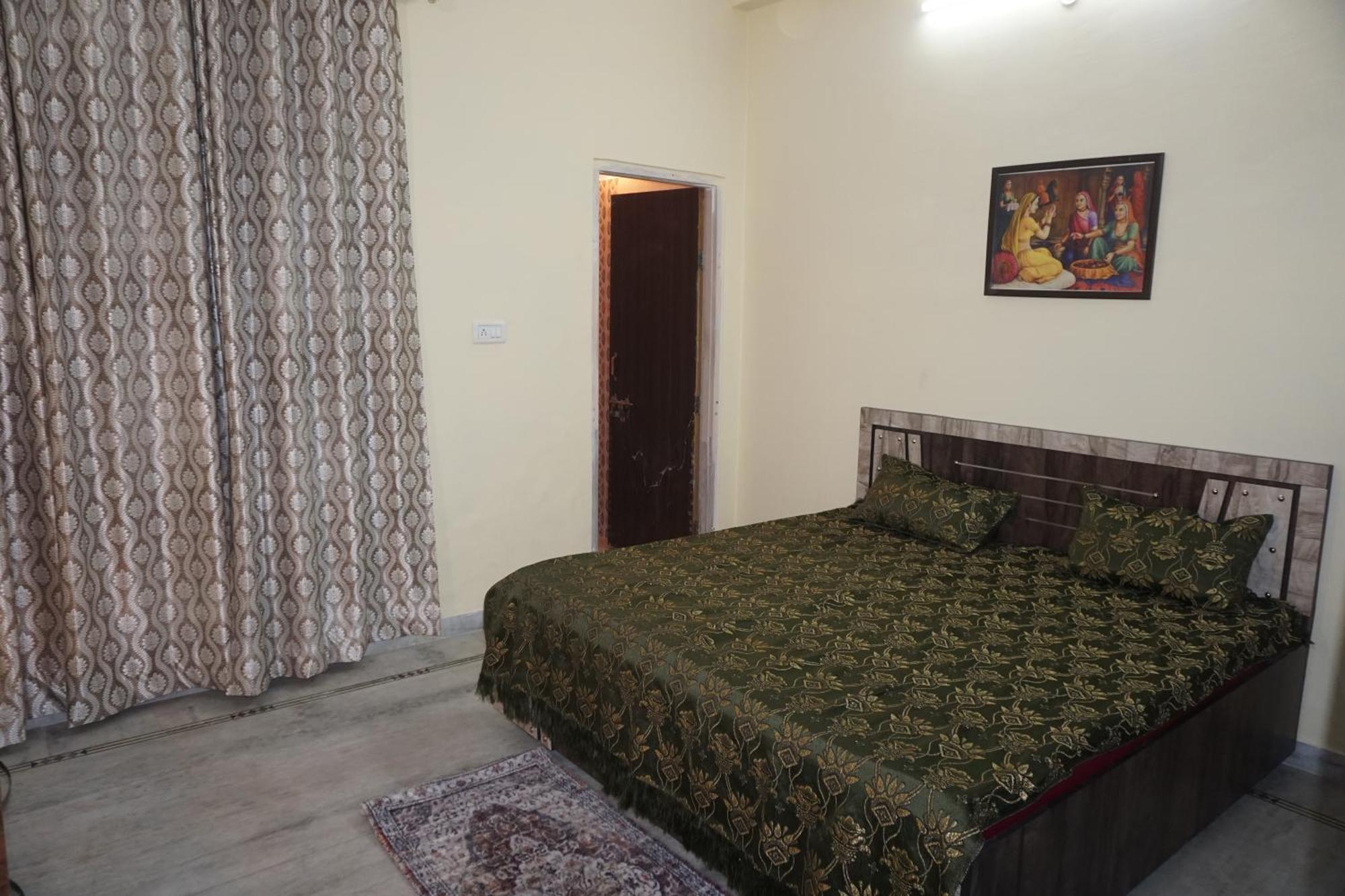 Luxurious 3 Bhk Independent Cozy Corner Apartment Jaipur