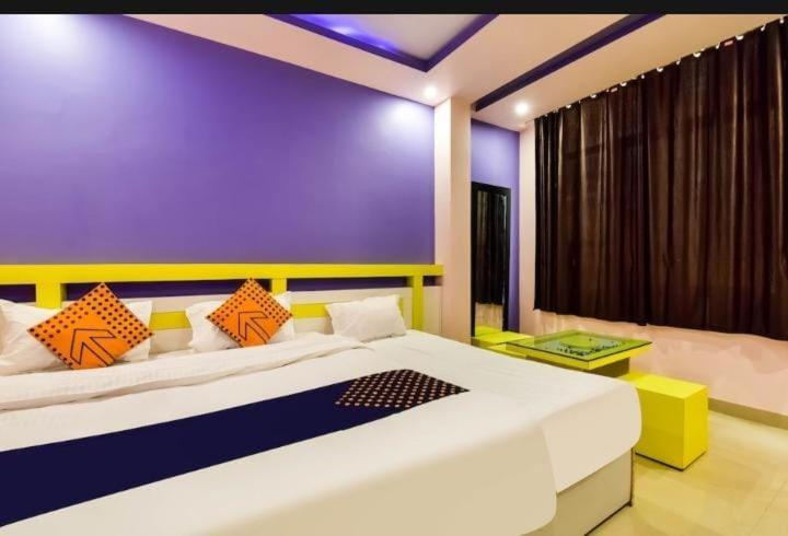 Shree Agarwals Hotel