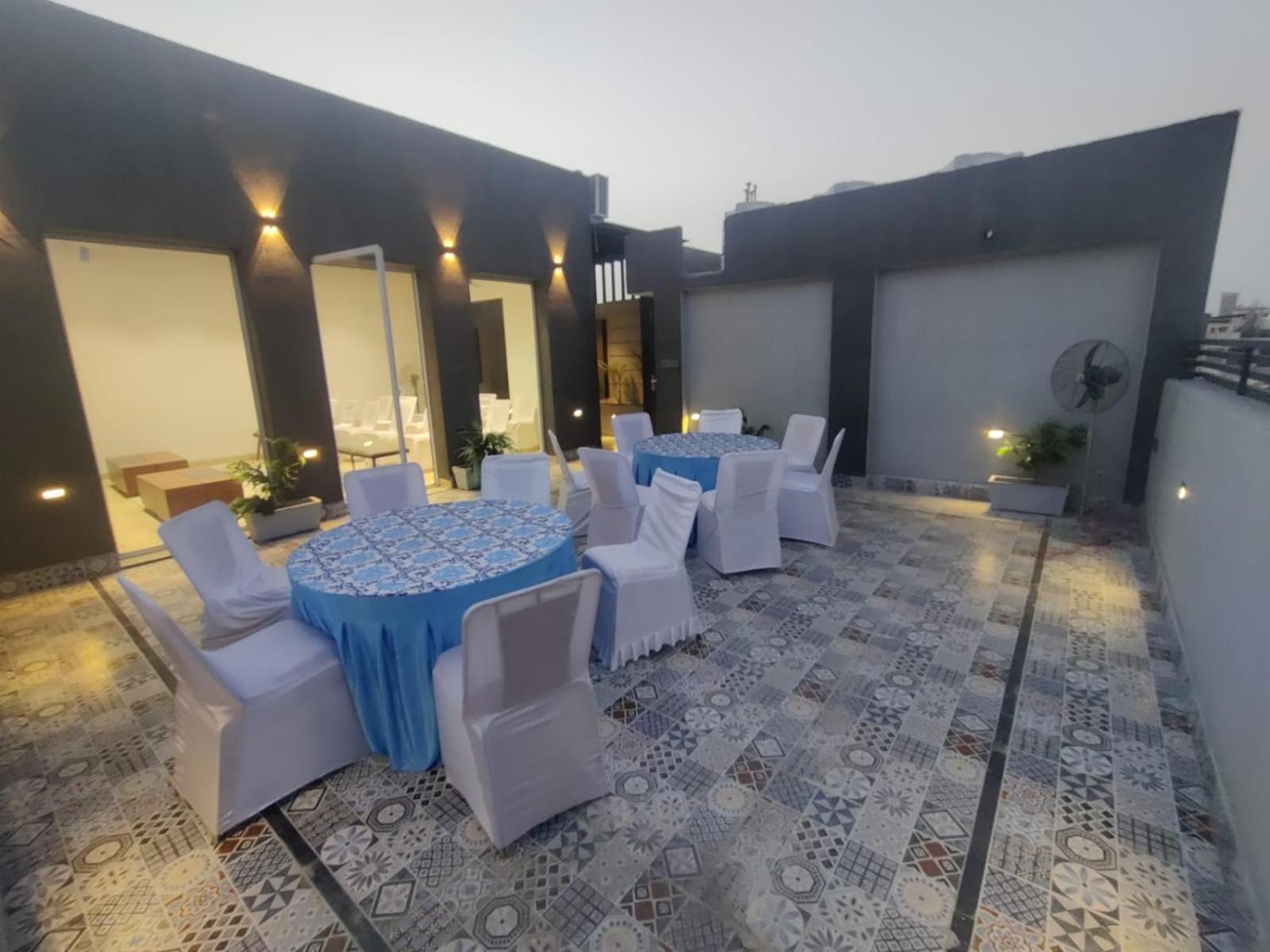 Royal Rawal - Luxury Boutique