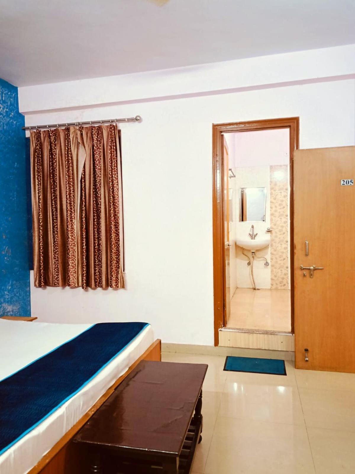Hotel Braj Haveli *