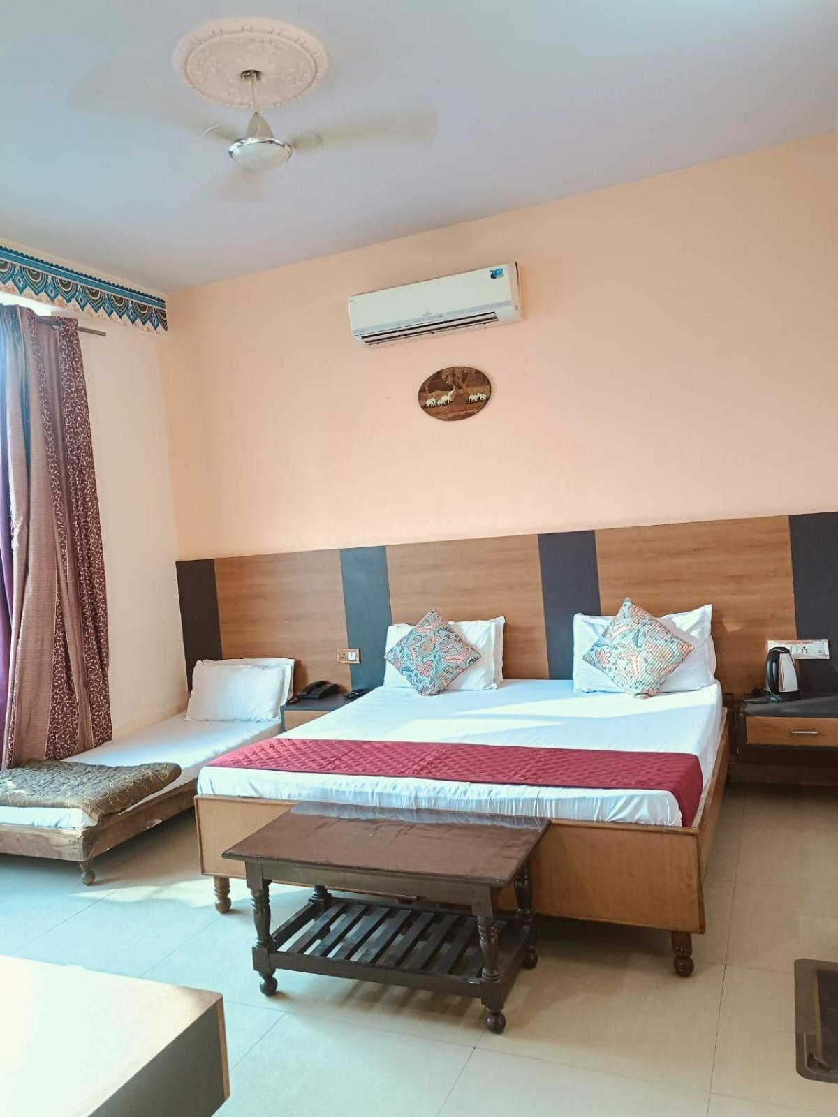 Hotel Braj Haveli