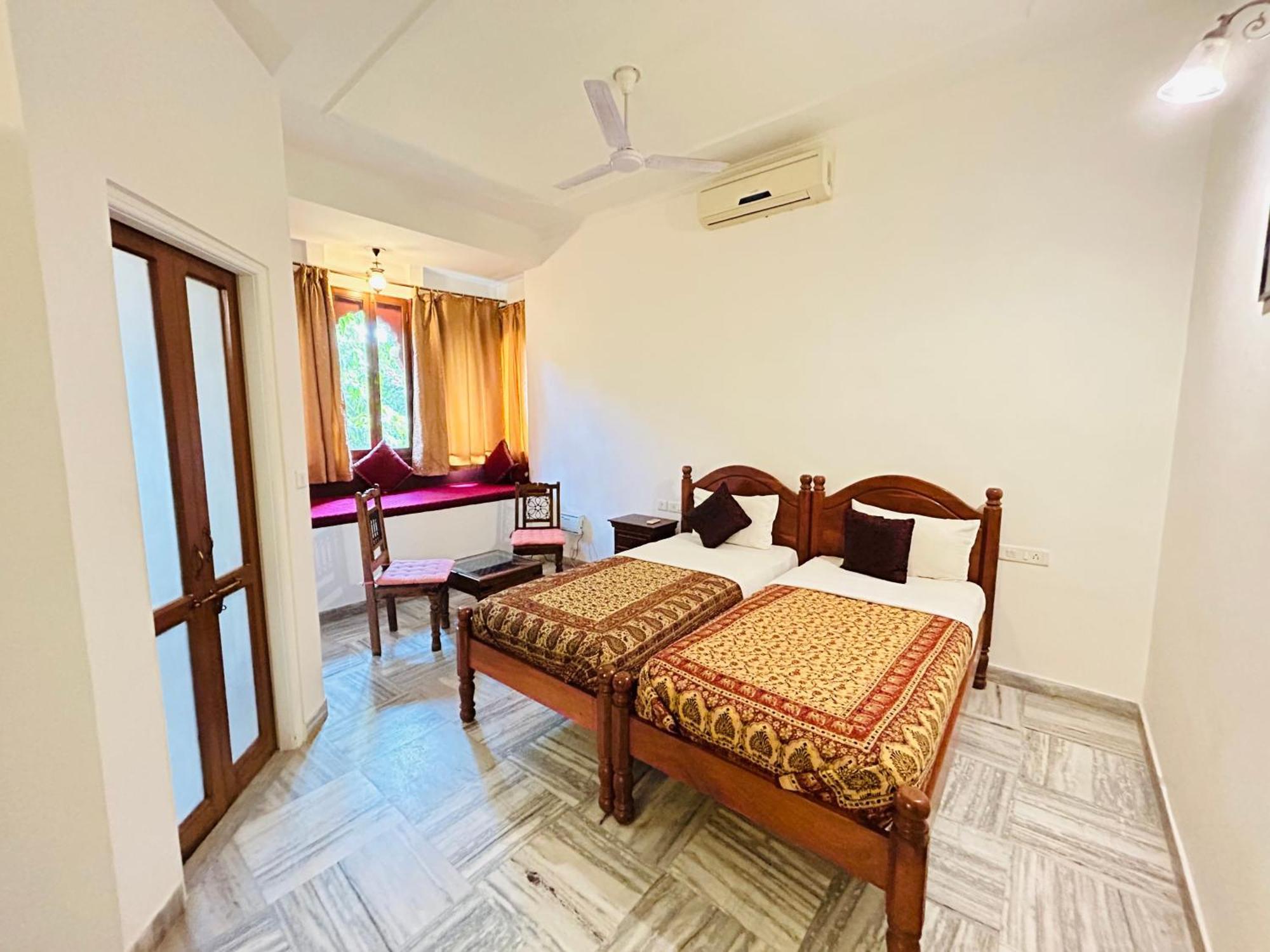 Adhbhut 3* Jaipur