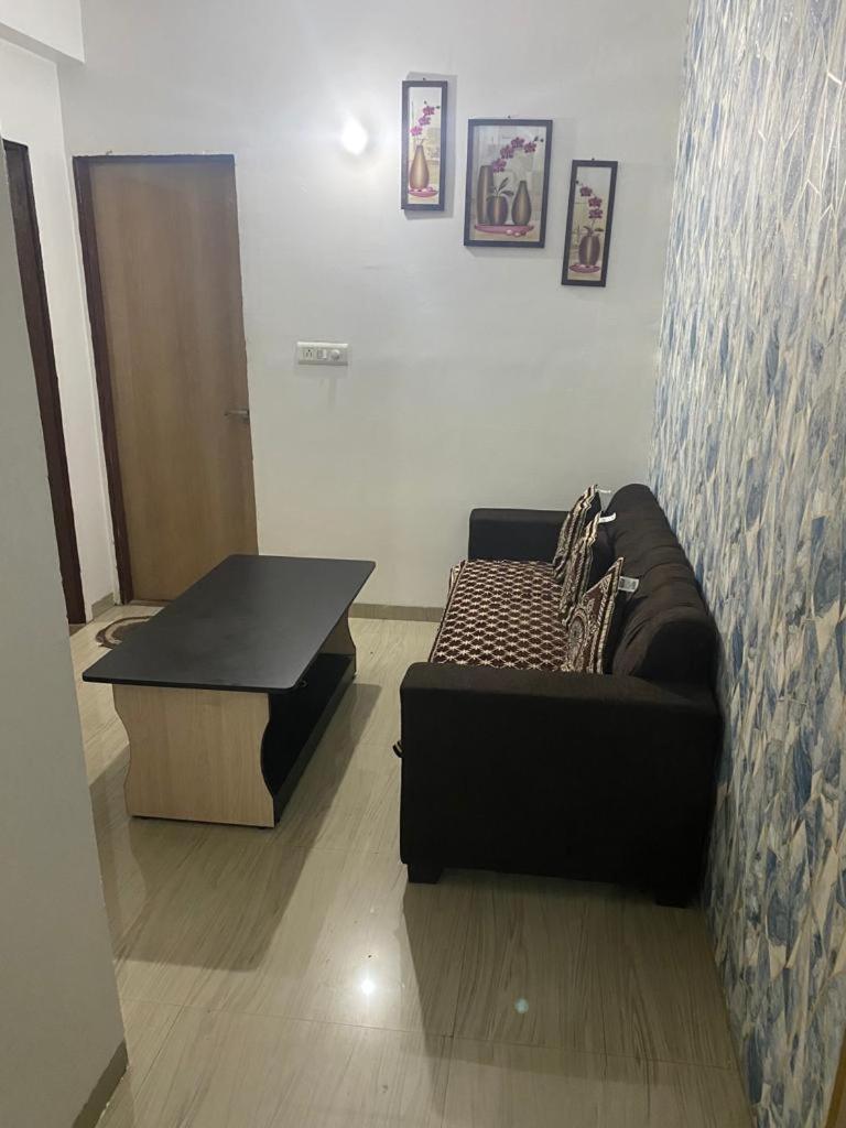 Full Family Rental's Homes And Nearby Airport Jaipur