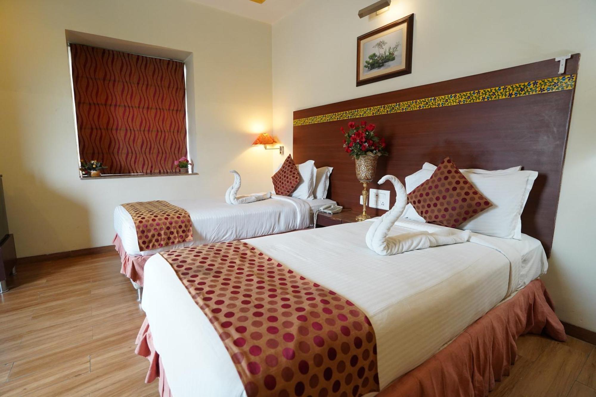 Aurum Boutique 4*