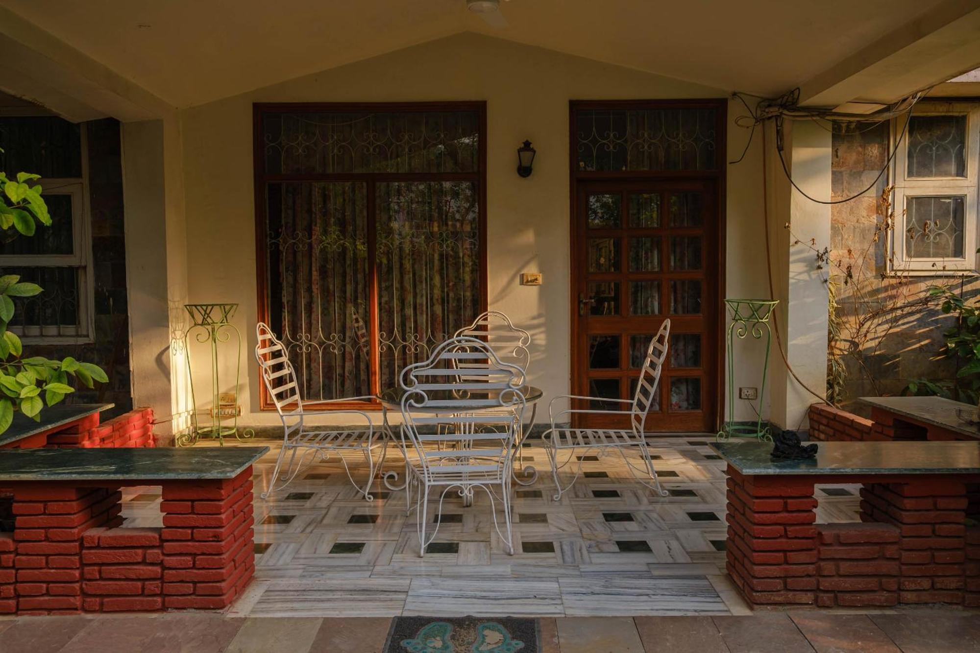 Shree Nikunj - A Luxury Boutique In Bed & Breakfast