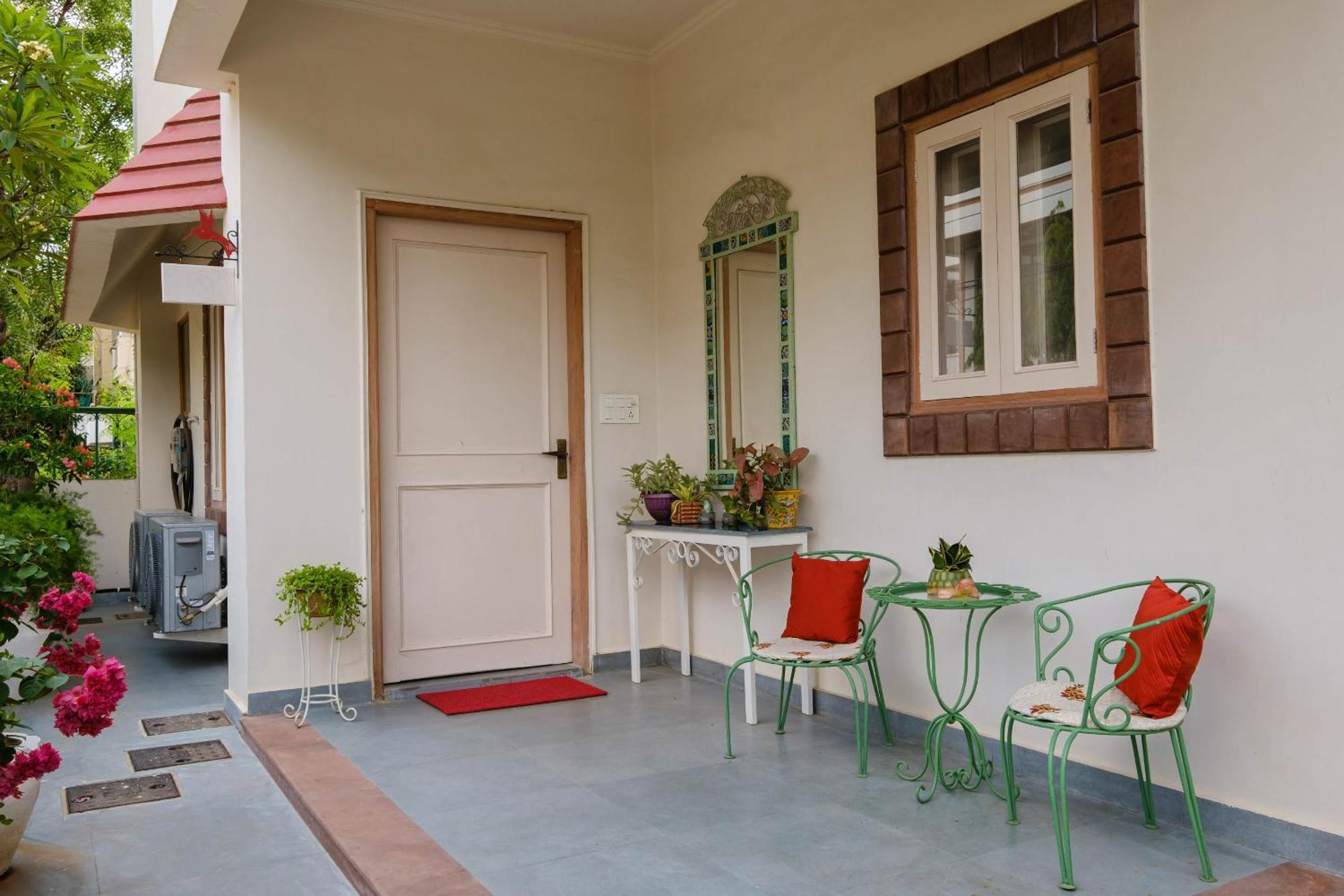 Shree Nikunj - A Luxury Boutique In Bed & Breakfast Jaipur