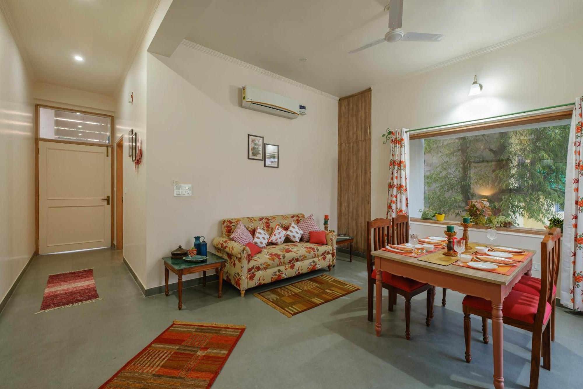Bed & Breakfast Shree Nikunj - A Luxury Boutique In *