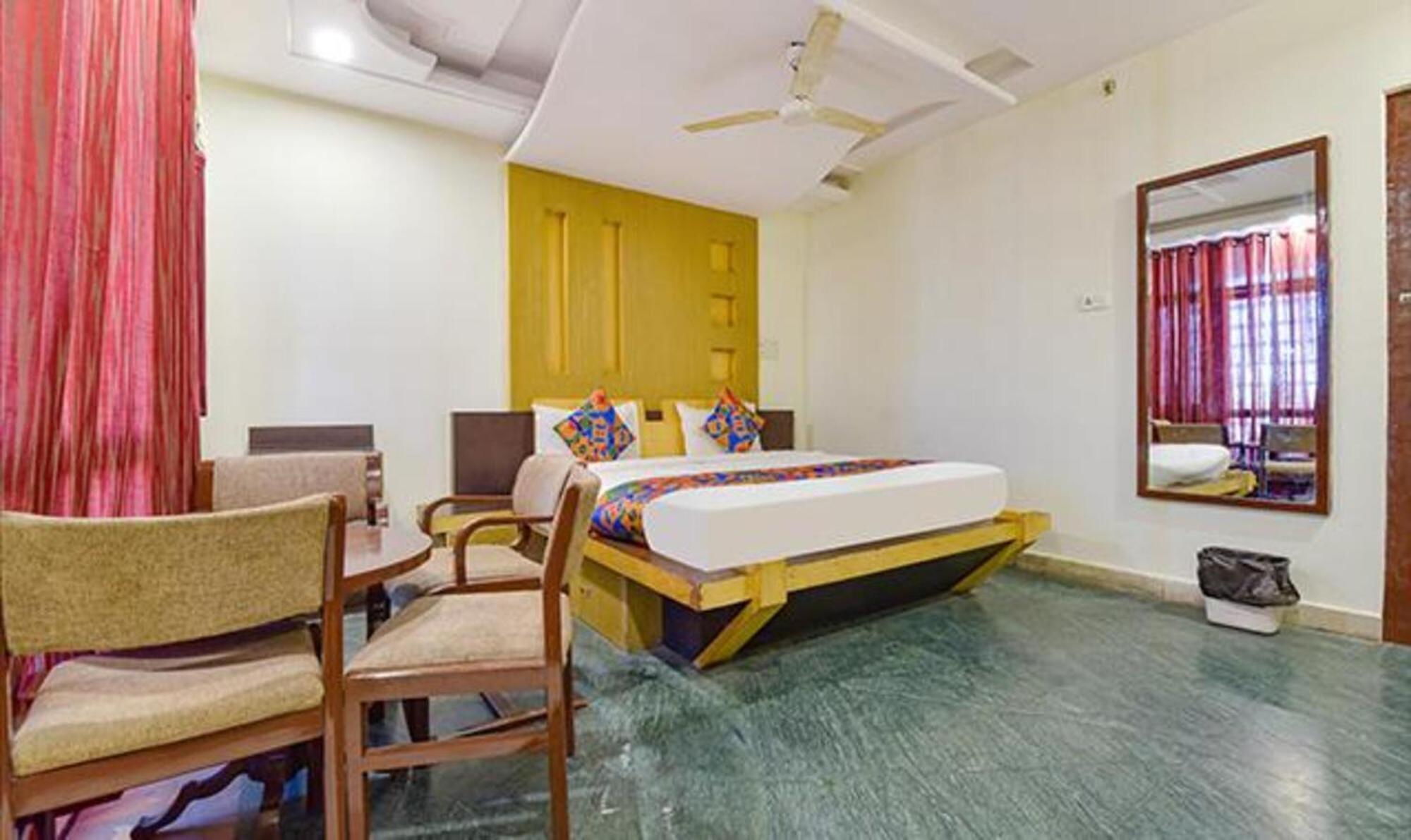 Hotel Fabhotel Classic