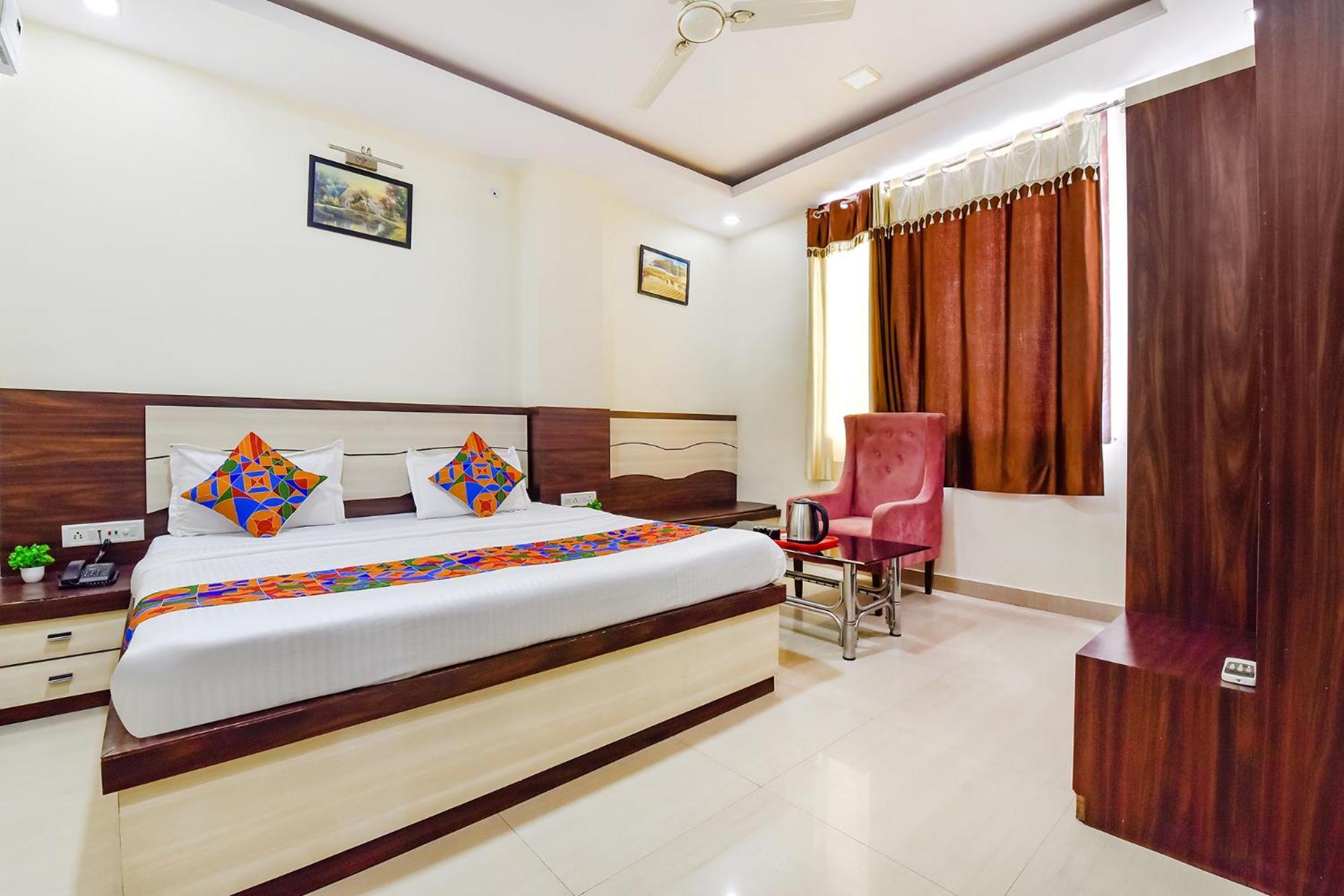 Fabhotel Pink Palace Hotel Jaipur