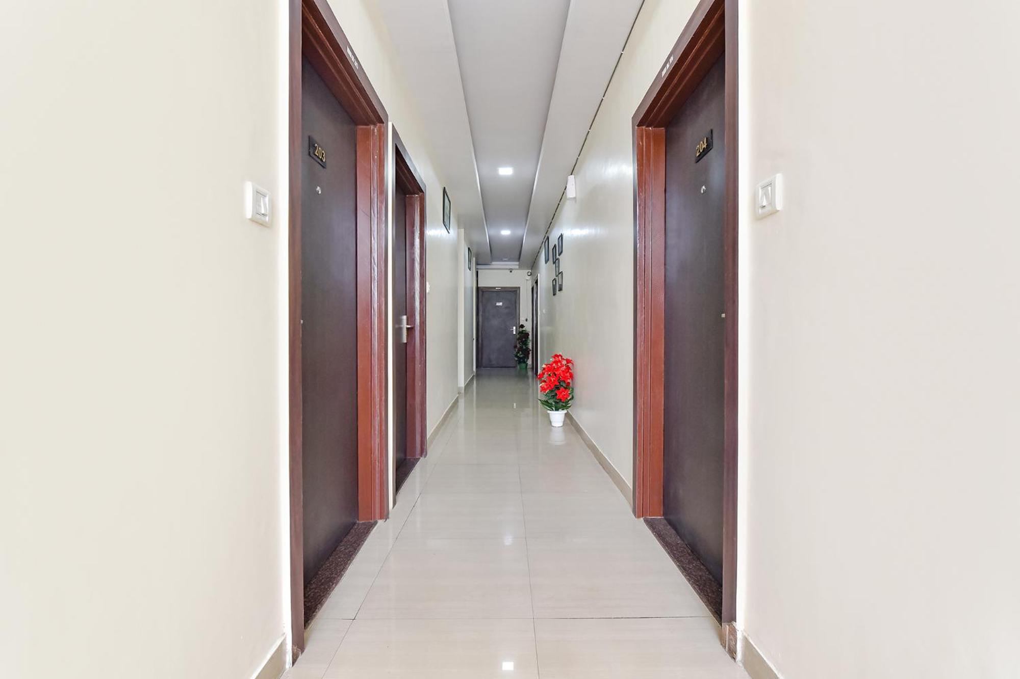 Hotel Fabhotel Pink Palace Jaipur