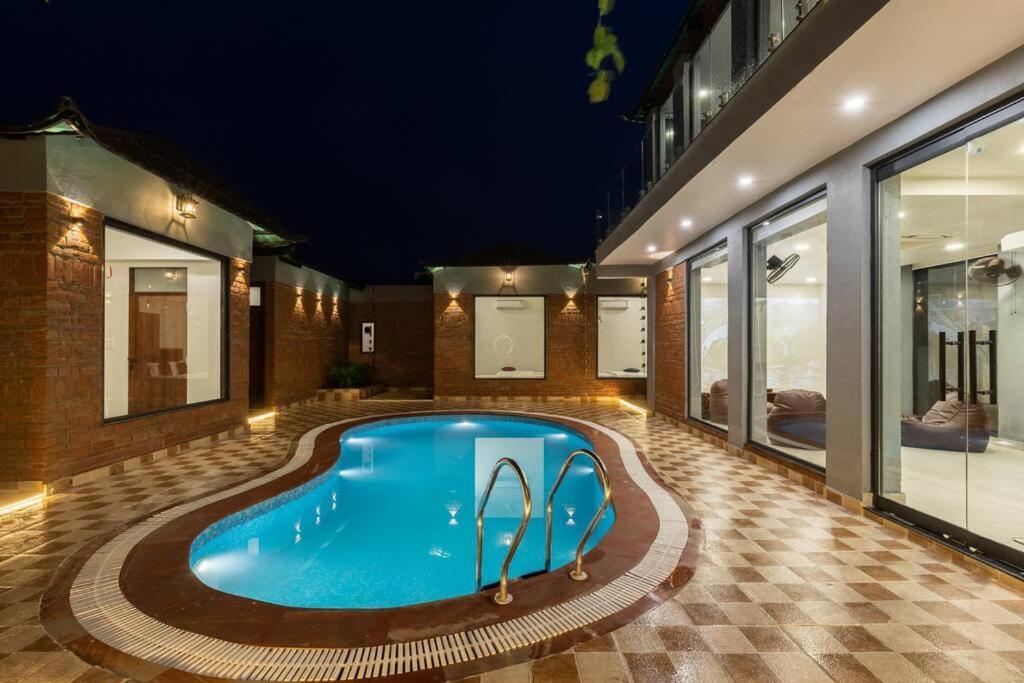 Tarshal Outhouse To Relax In Villa *