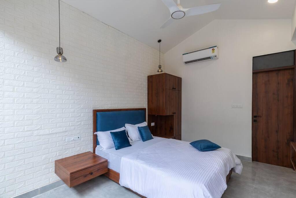 Tarshal Outhouse To Relax In Villa