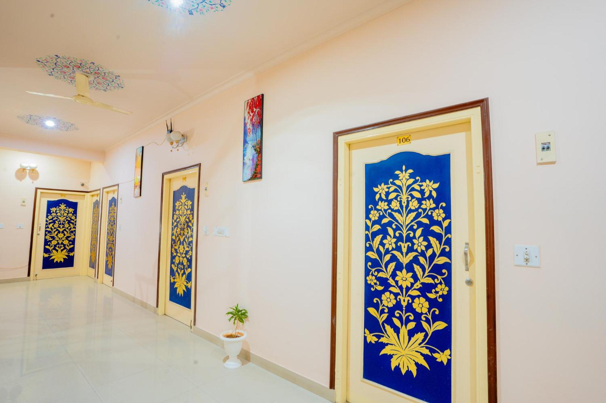 Staybizz By Keymagics Hotel 3*