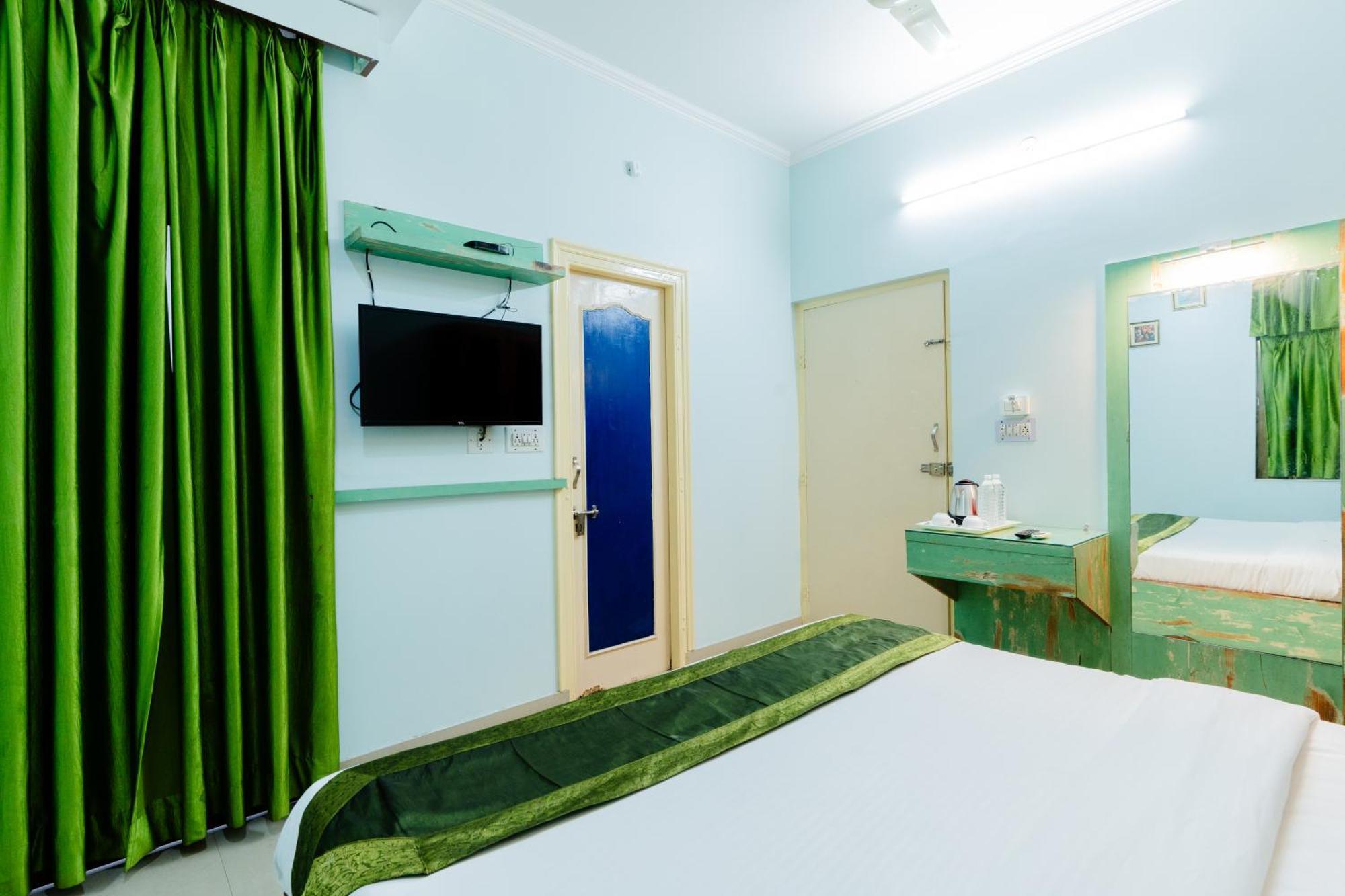 Staybizz By Keymagics Hotel