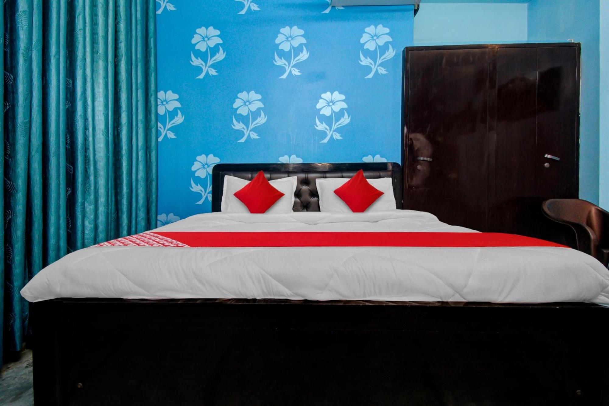Oyo Flagship 81130 Vanya 3* Jaipur