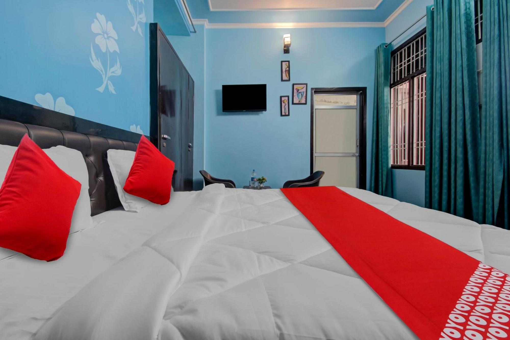 Oyo Flagship 81130 Vanya Hotel Jaipur