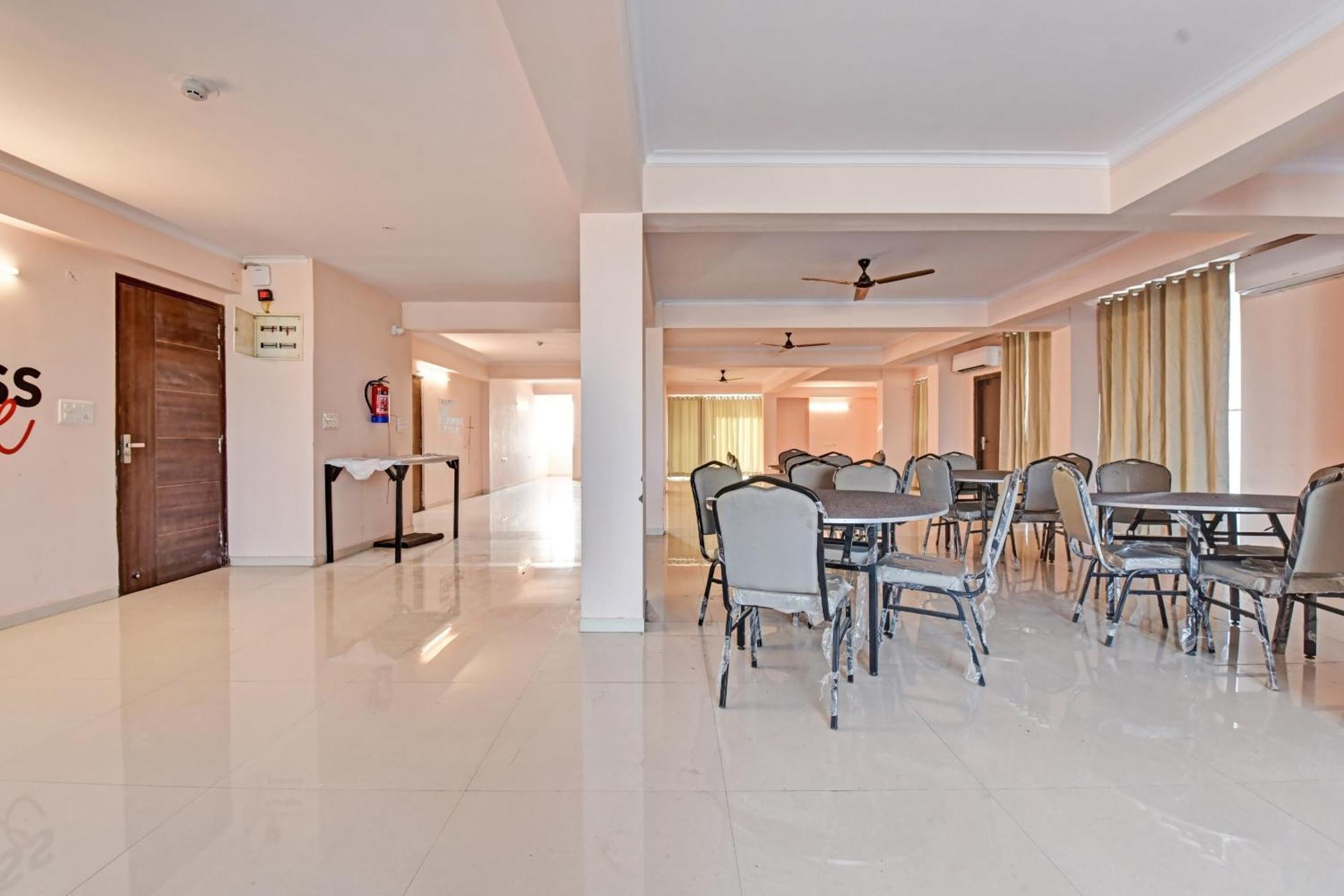 O Townhouse Hotel