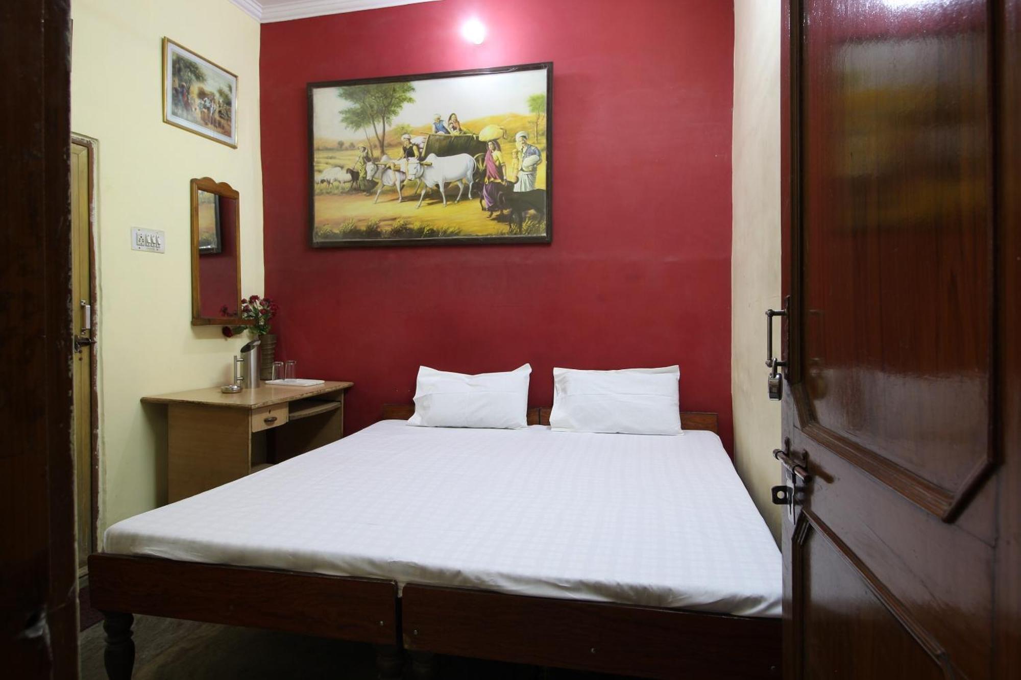 Hotel O Shree Shyam 3*