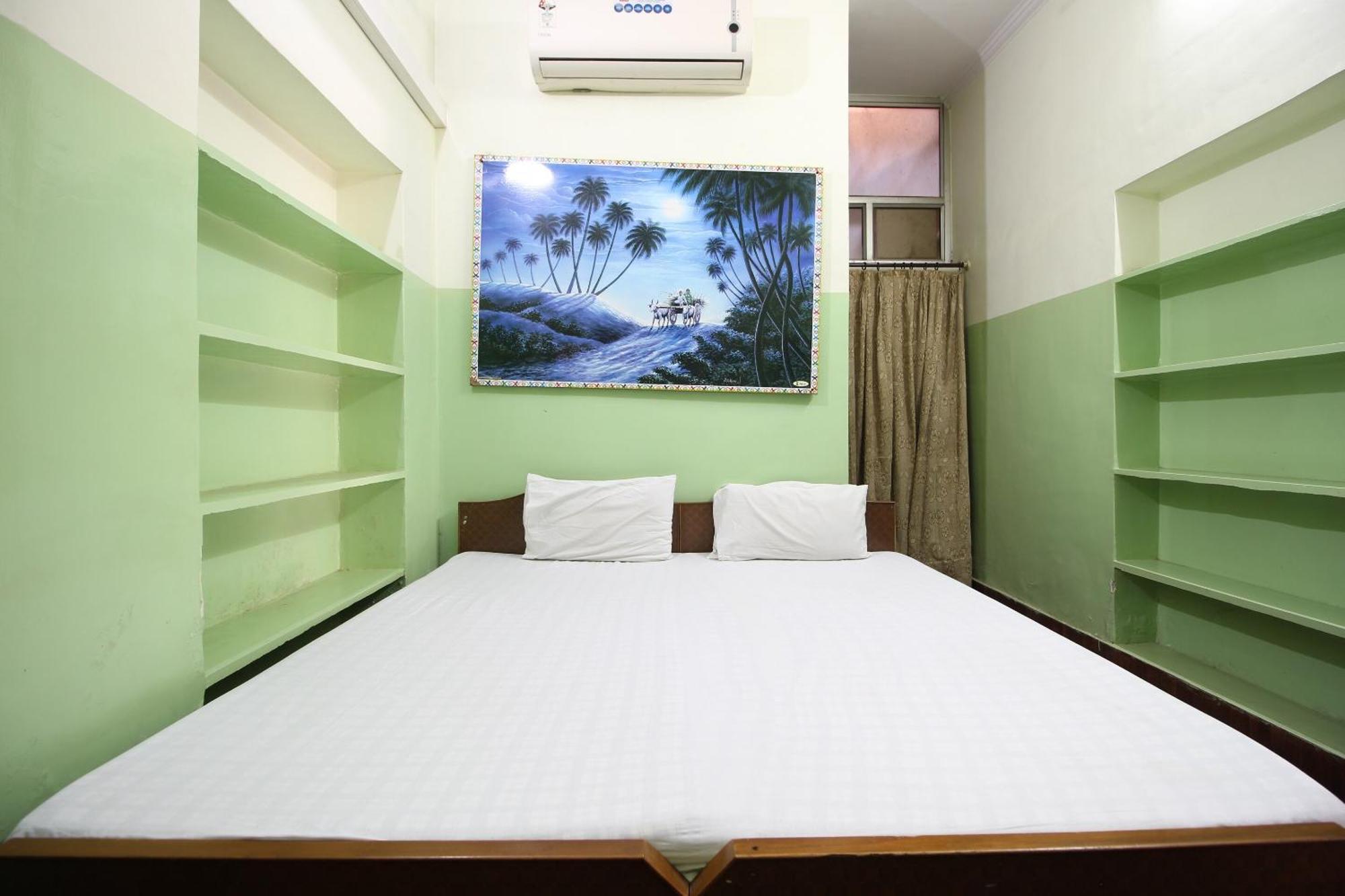 O Shree Shyam Hotel 3*