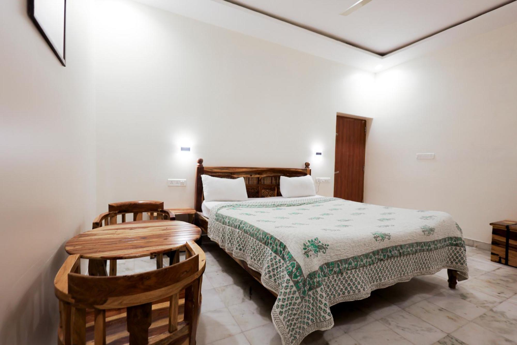 Gumaan Hotel Jaipur