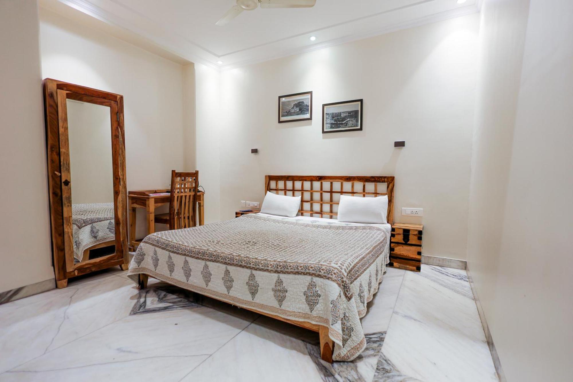 Gumaan Hotel 3*