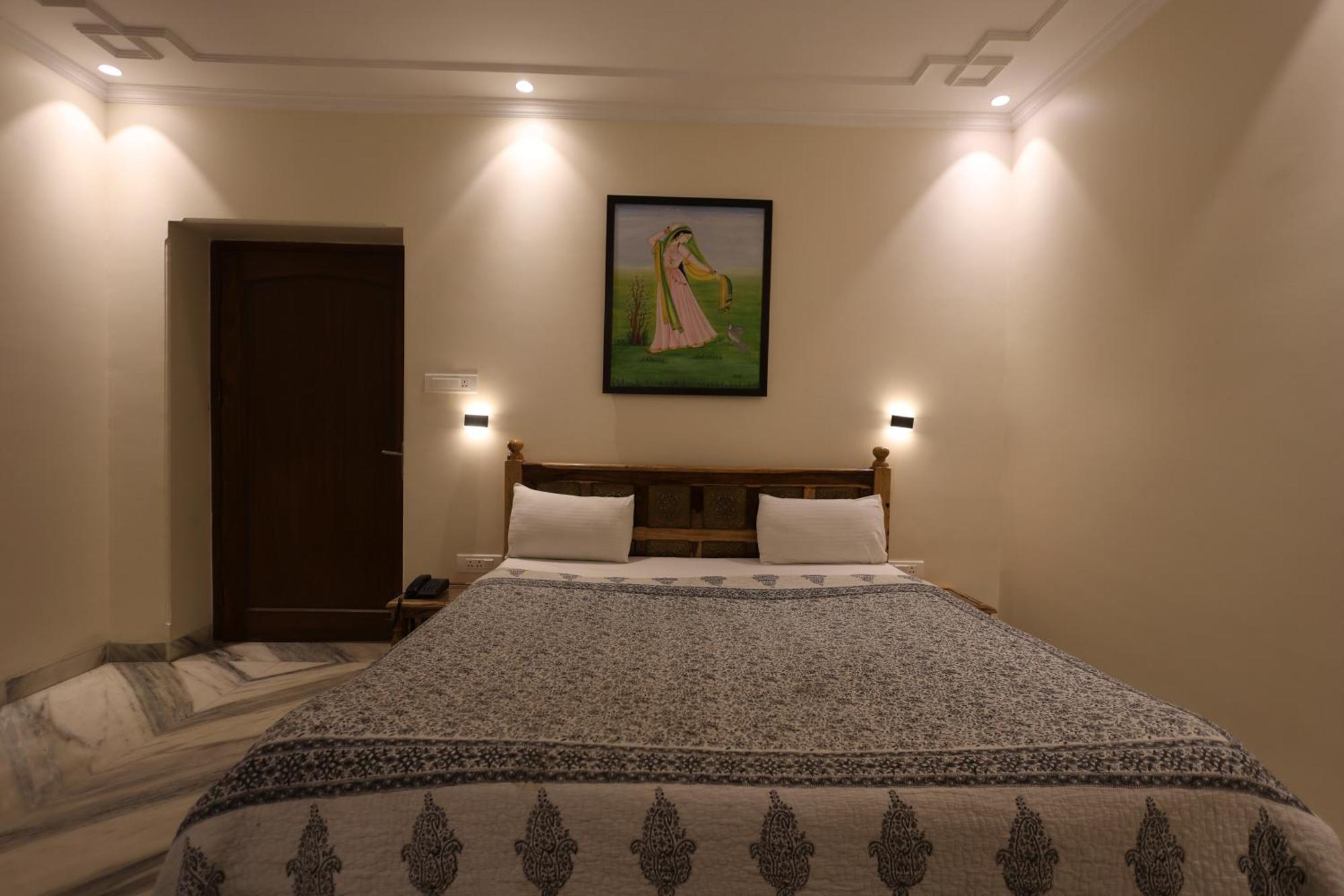 Hotel Gumaan Jaipur