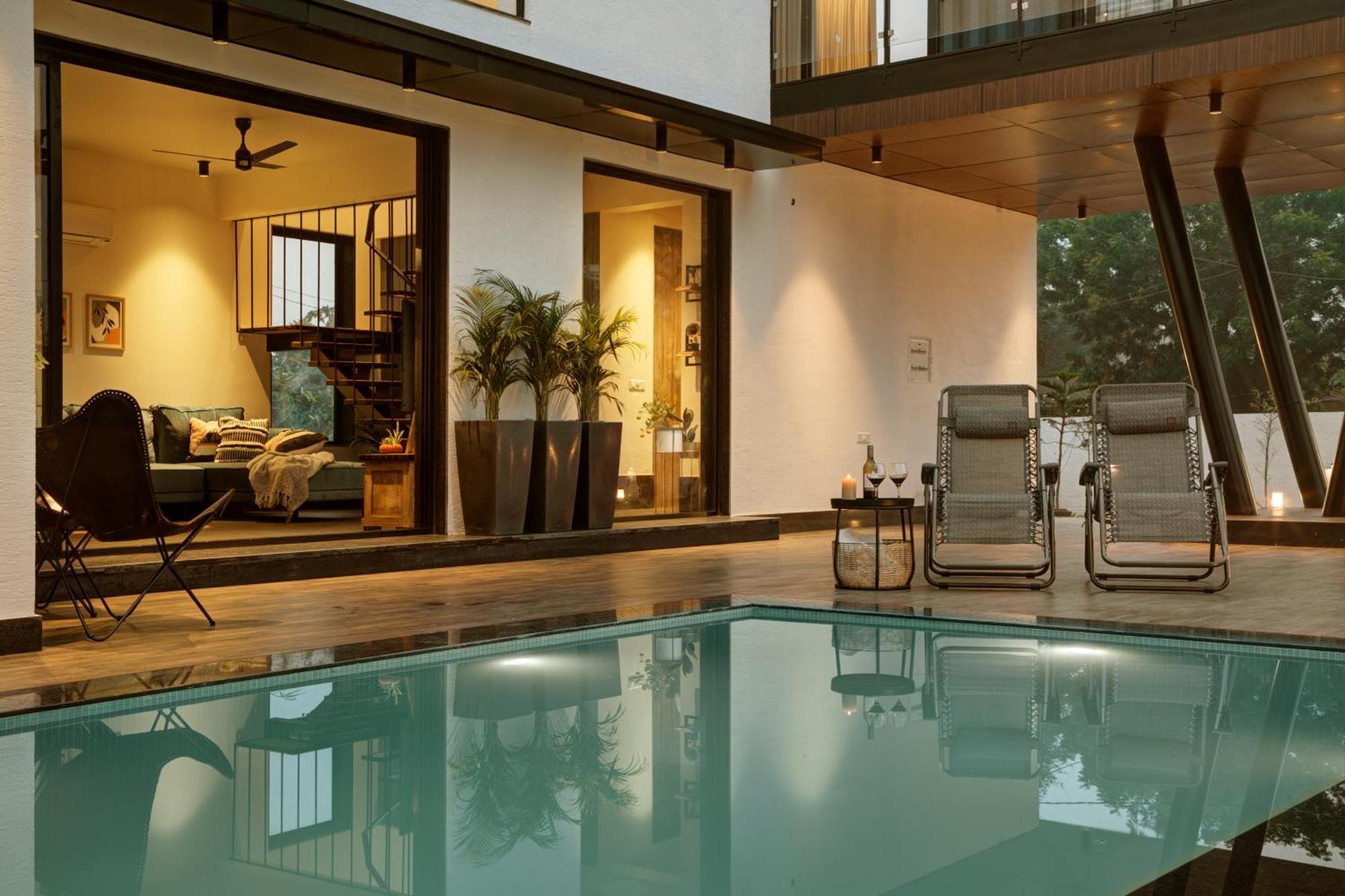 The Hanging - A Luxury Pool In Villa *